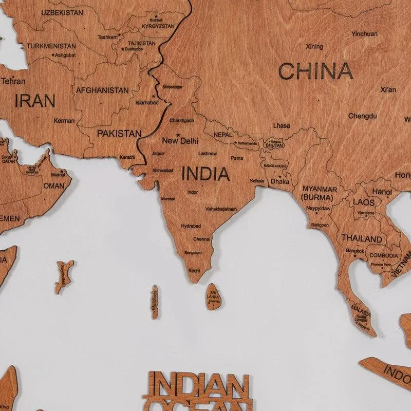 2D Wooden World Map Pecan Basic