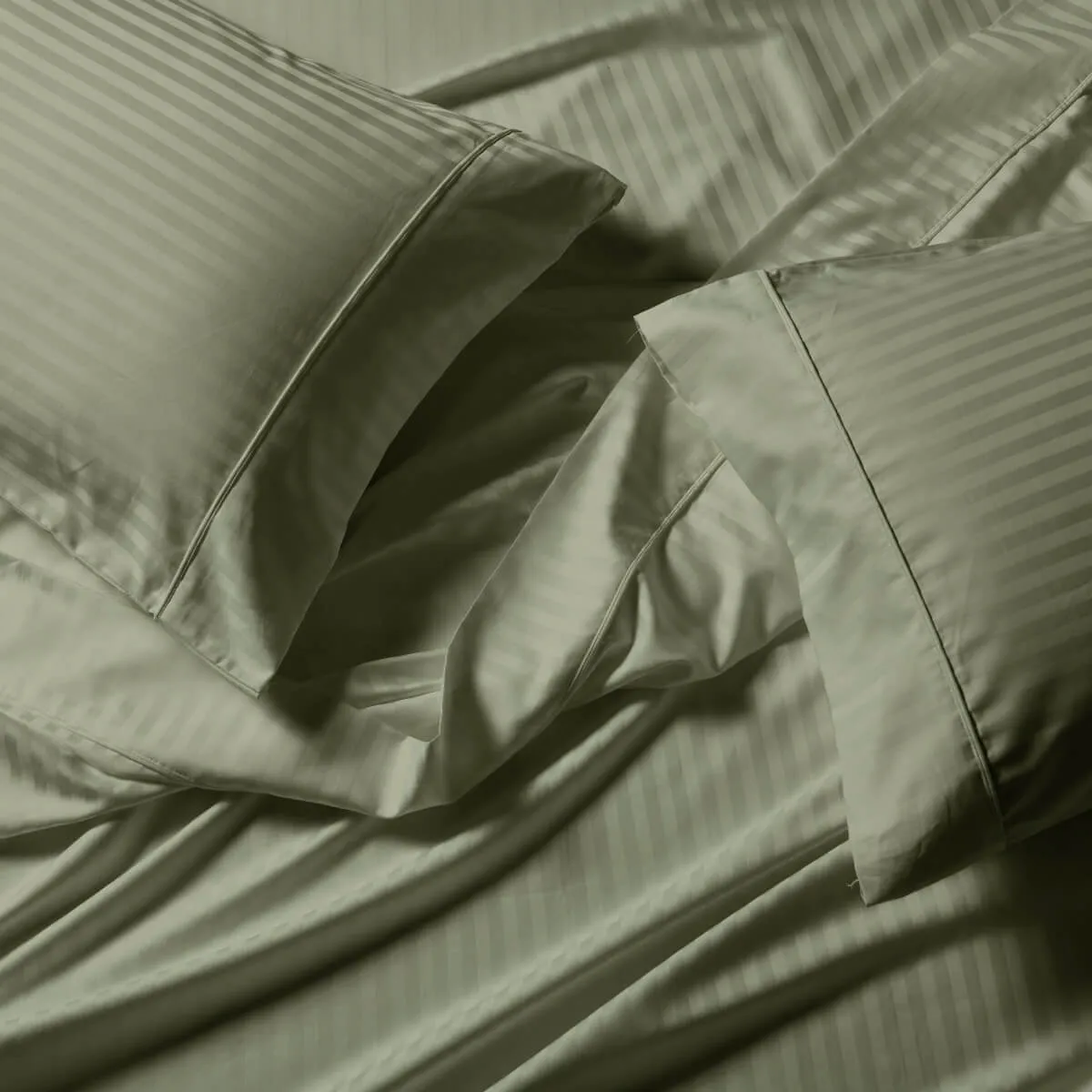 Good Weight 100% Cotton Sateen Sheet Set - Deep Pockets (16 inches)
