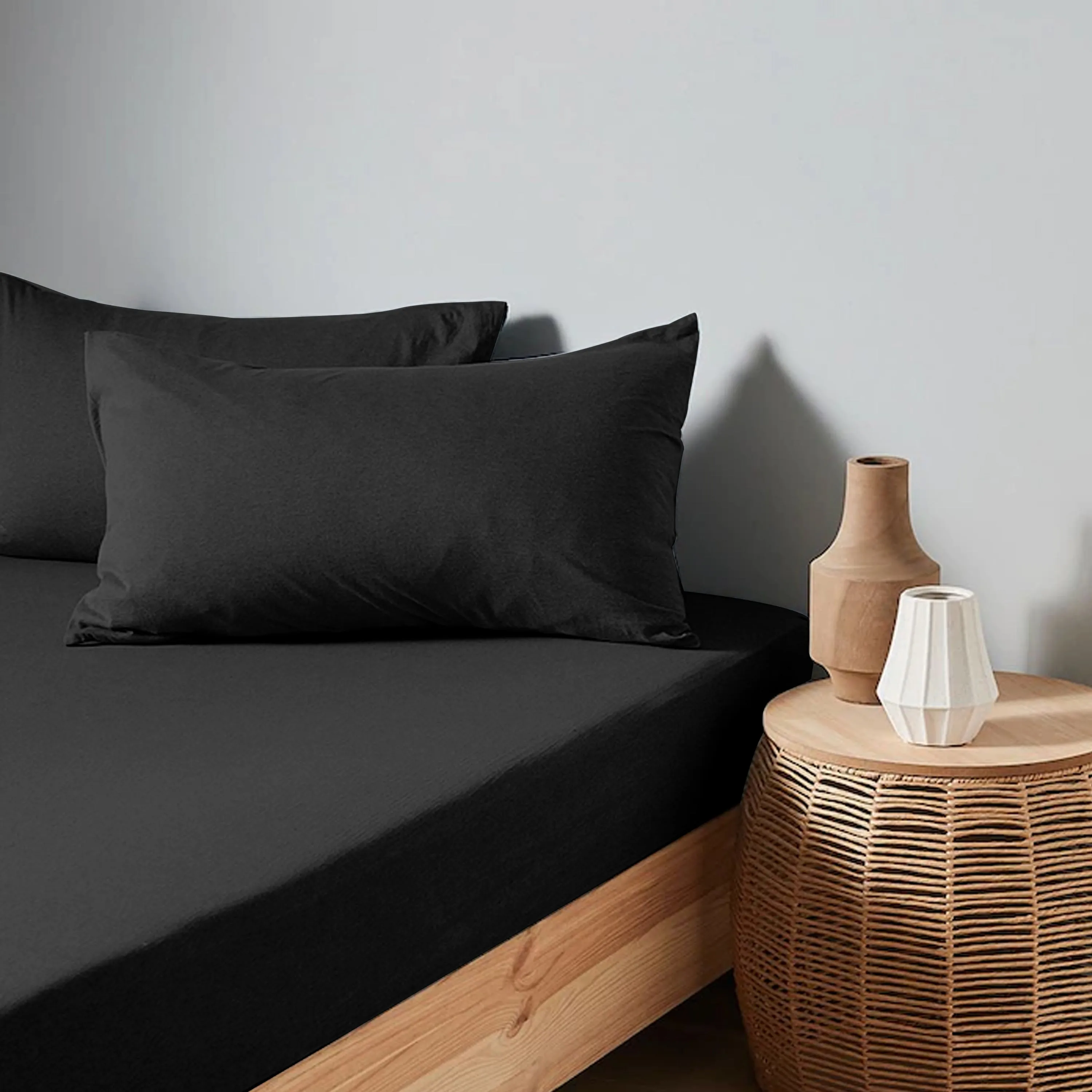 High Quality Black Cotton Jersey King 3 Piece Fitted Sheet Set 200x200 30cm with Deep Pockets and 2 Pillow Case