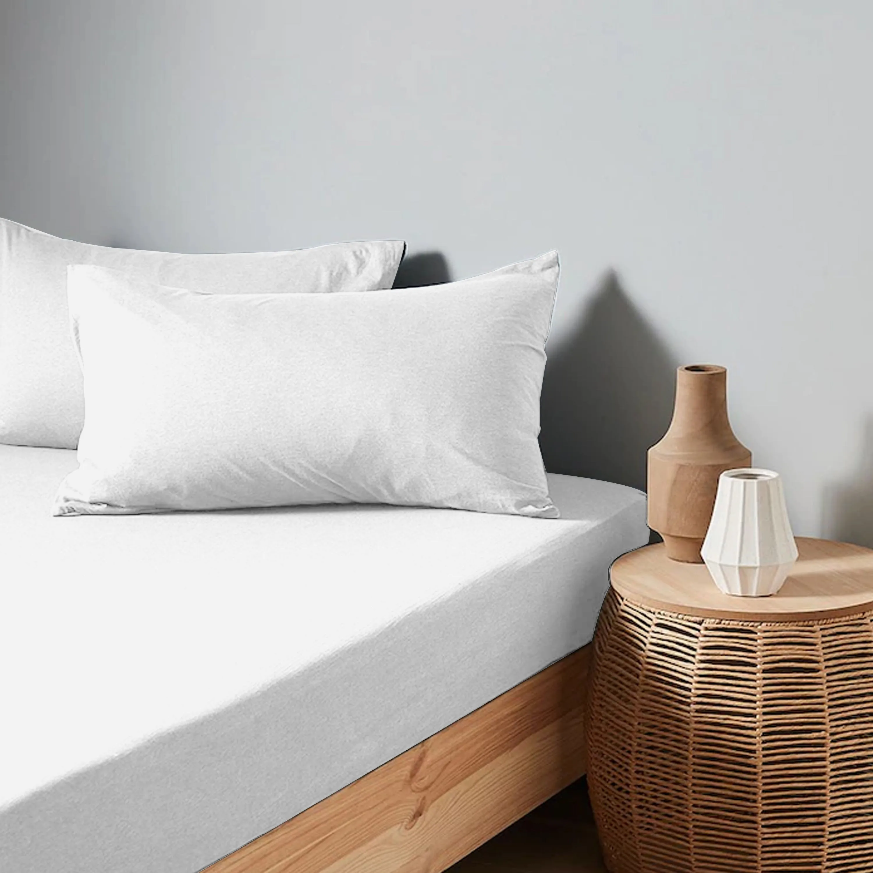 High Quality White Cotton Jersey Queen 3 Piece Fitted Sheet Set 180x200 30cm with Deep Pockets and 2 Pillow Case