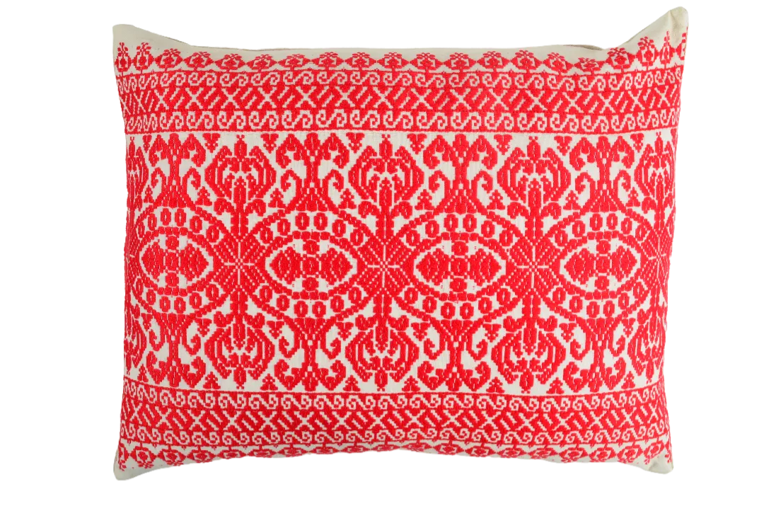 Pillow: Embroidered handwoven antique Hungarian hemp - P500